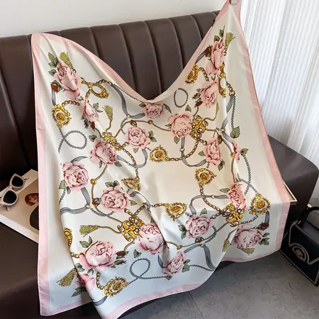 Twill Silk Scarf Shawl – 90 × 90 cm detail