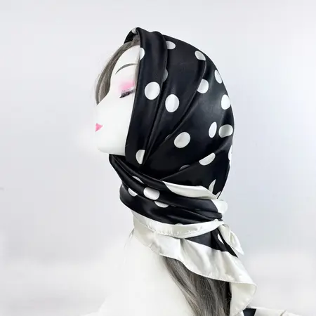 Polka Dot Scarf Shawl – 90 × 90 cm