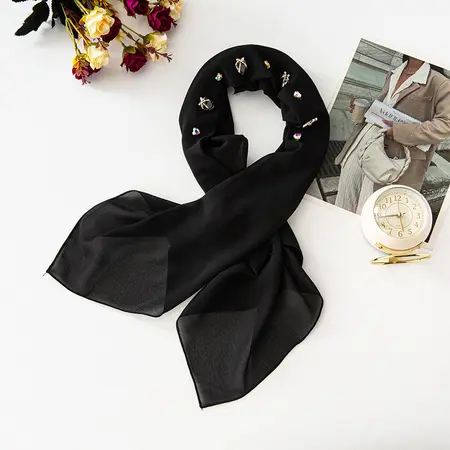 Chiffon Hijab – 80 × 180cm detail