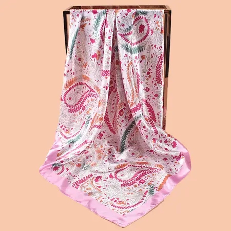 Floral Printed Scarf Shawl – 90 × 90 cm detail