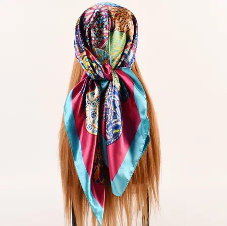 Women's Silk Vintage Scarf Shawl – 90 × 90 cm detail