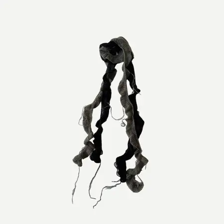 Fringed Scarf Shawl – 180 × 4 cm detail