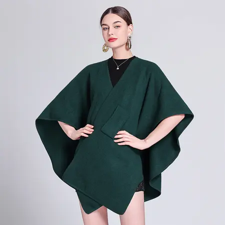 Knit Poncho detail