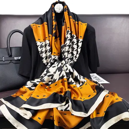Silk Plaid Headscarf – 90 × 180cm