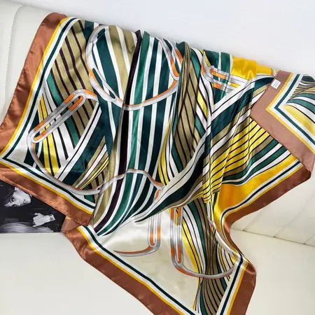 Silk Floral Printed Scarf Shawl – 90 × 90 cm detail