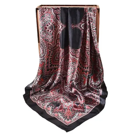 Floral Scarf Shawl – 90 × 90 cm