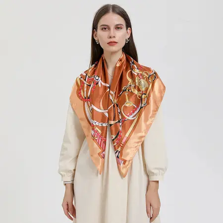 Silk Headscarf – 90 × 90 cm detail