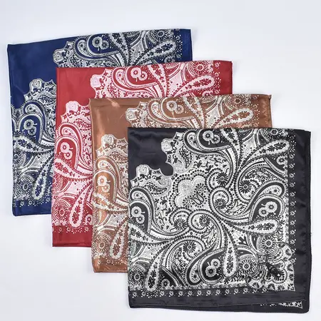 Women's Floral Vintage Scarf Shawl – 90 × 90 cm detail