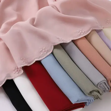 Chiffon Embroidered Hijab detail
