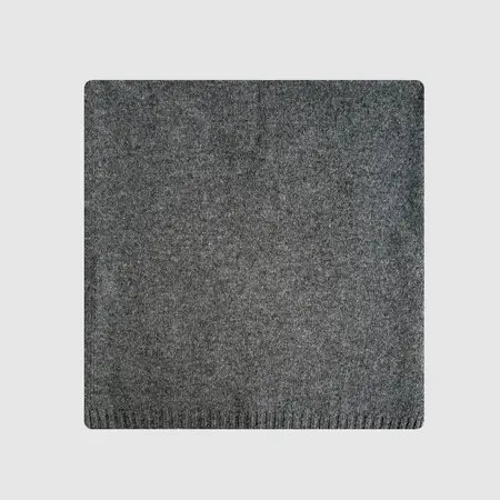 Women's 100% Wool Solid Color Knit Scarf Shawl – 180 × 40 cm detail
