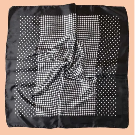 Polka Dot Printed Scarf Shawl – 90 × 90 cm detail