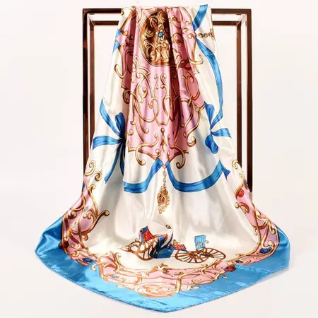 Silk Printed Vintage Scarf Shawl – 90 × 90 cm detail