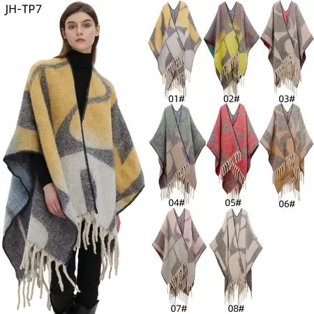 Geometric Jacquard Scarf Shawl – 165 × 125 cm