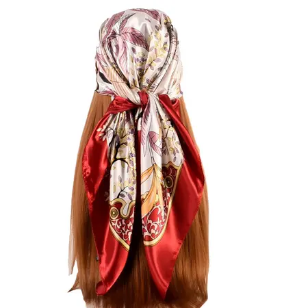 Silk Scarf Shawl – 90 × 90 cm detail