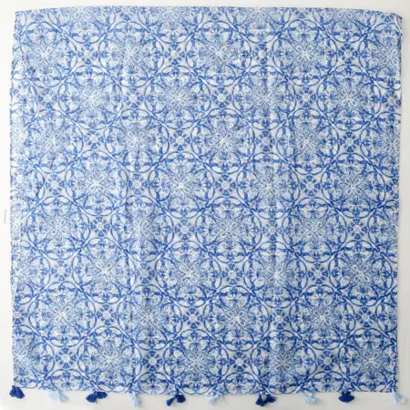 Geometric Fringed Scarf Shawl – 180 × 88 cm detail