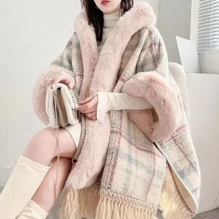 Fringed Hooded Poncho detail