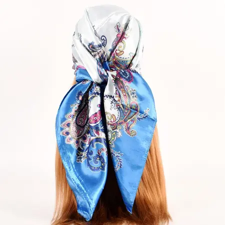 Women's Floral Scarf Shawl – 90 × 90 cm detail