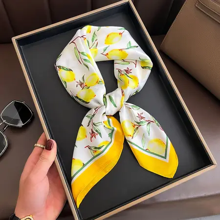Scarf Shawl – 70 × 70 cm