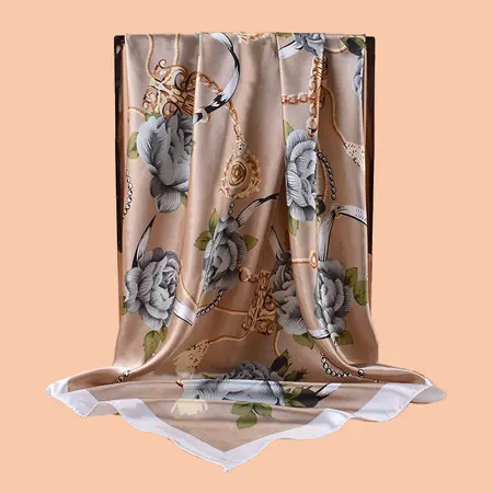 Floral Scarf Shawl – 90 × 90 cm detail