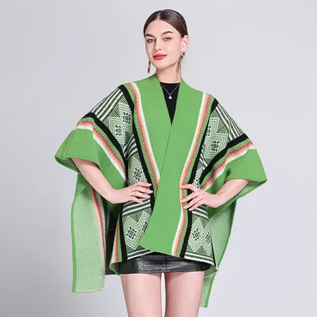 Jacquard Knit Poncho detail