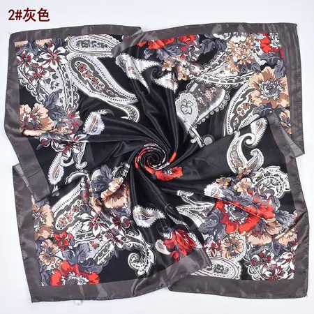 Women's Floral Scarf Shawl – 90 × 90 cm detail