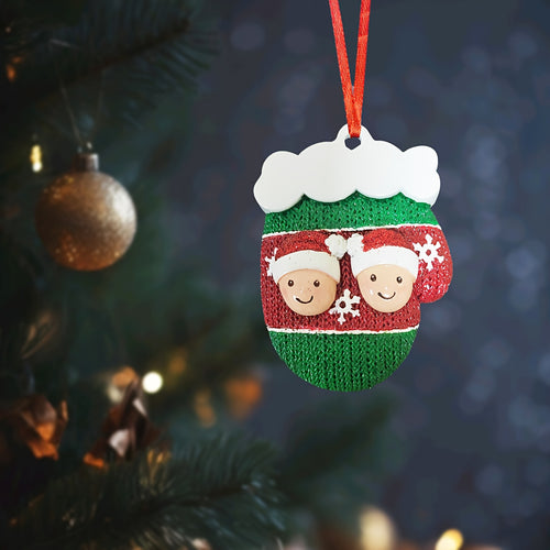 1 piece of resin three-dimensional hand-painted Christmas gloves Christmas tree ornament pendant, personalized DIY name blessing ornament pendant, unique car rearview mirror pendant, Christmas ornament gift