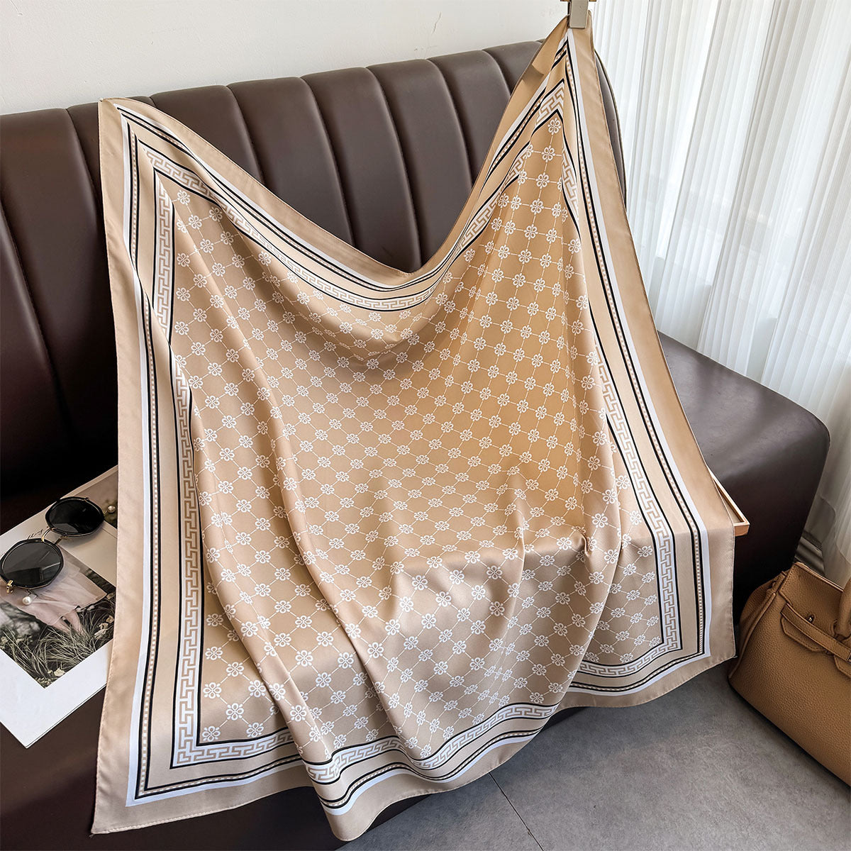 Fashion light luxury 90 twill silk scarf women's Japan and Korea simple striped large square scarf ins style multi-functional shawl scarf