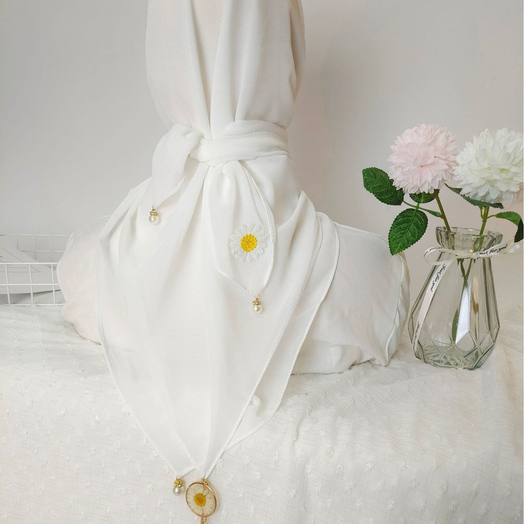 New solid color chiffon square scarf headscarf ins wind small daisy dried flower yarn hijab