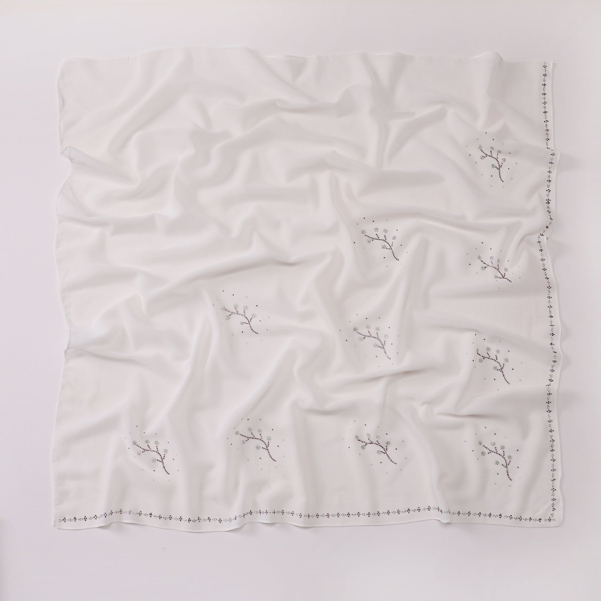 Kuaishou new pearl chiffon, high quality Middle Eastern diamond, hot diamond square towel bag yarn towel