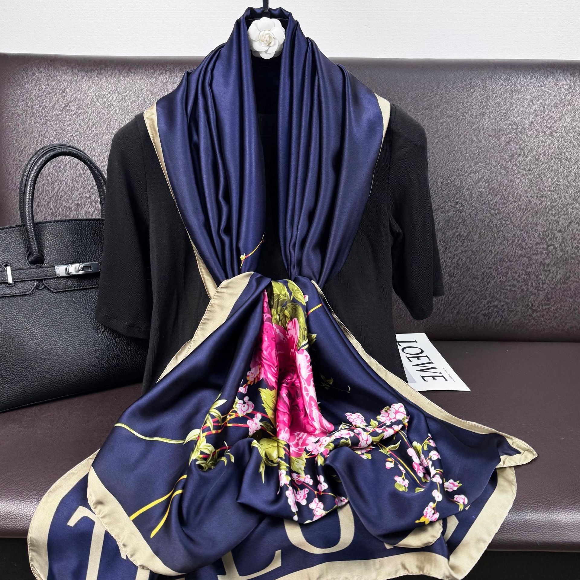 Simple and elegant temperament women's travel and vacation sunscreen silk scarf, simulated silky brocade long shawl scarf