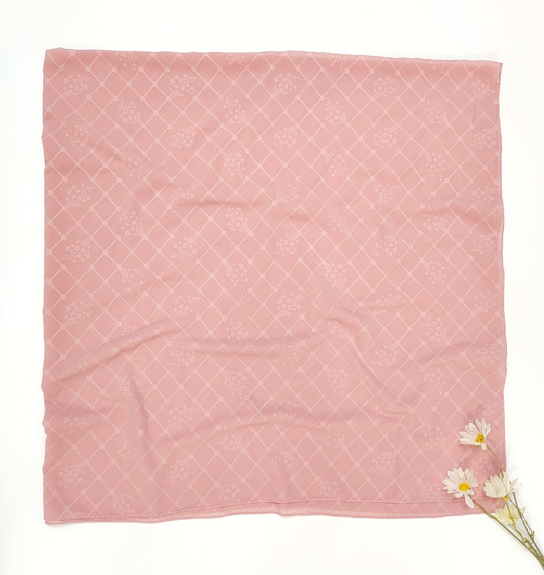 Customized various sizes Chiffon cotton polyester long scarf Square scarf Embossed printing Middle East headscarf