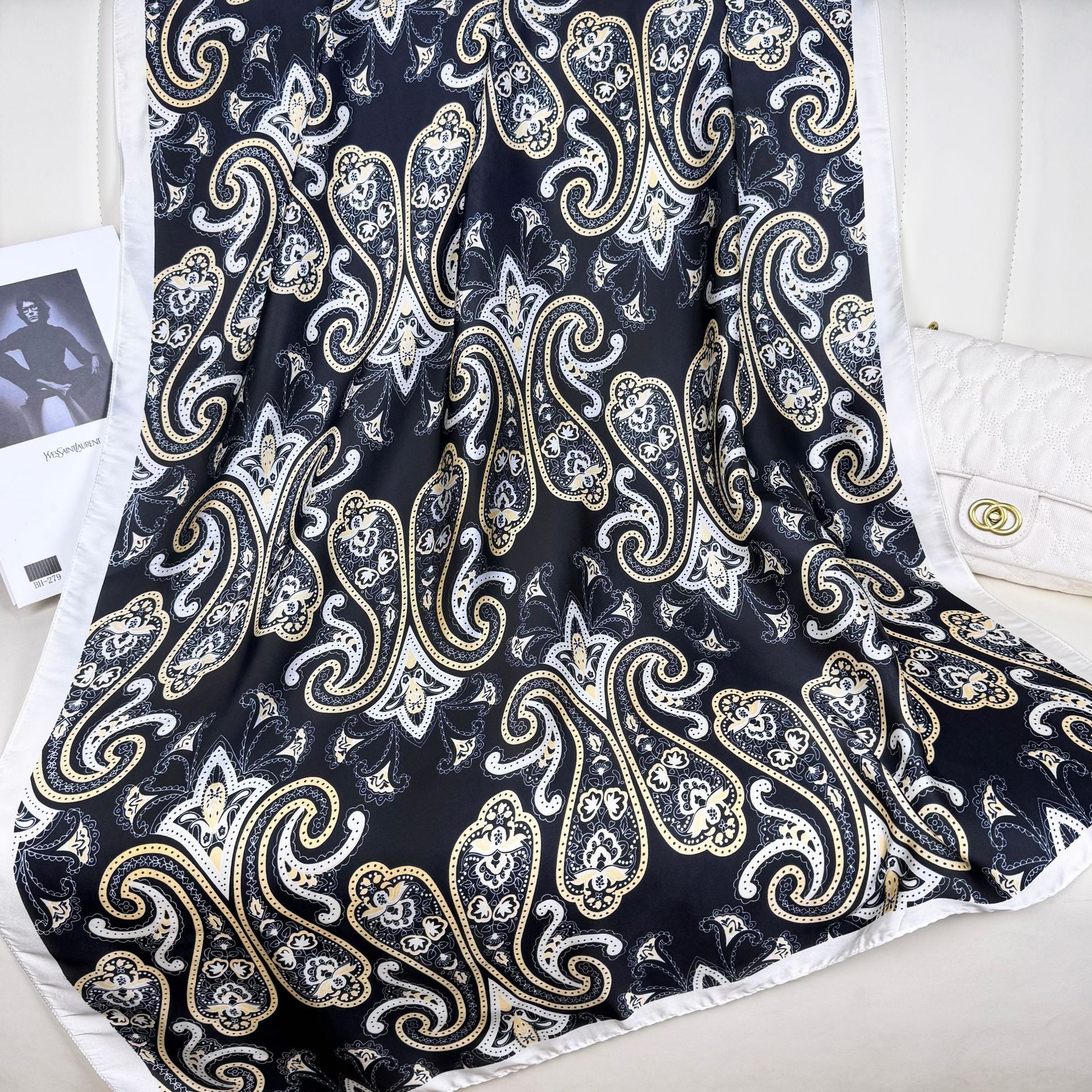 Simple and fashionable versatile auspicious cloud cashew pattern, long silk scarf, ethnic women's sunscreen shawl