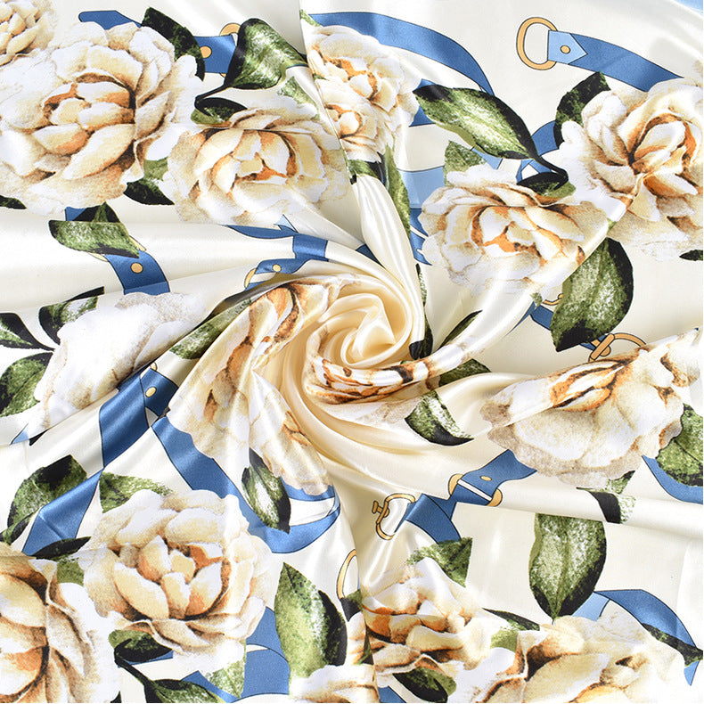 New fashionable and elegant natural flower pattern printing high-quality 90 * 90 color square towel