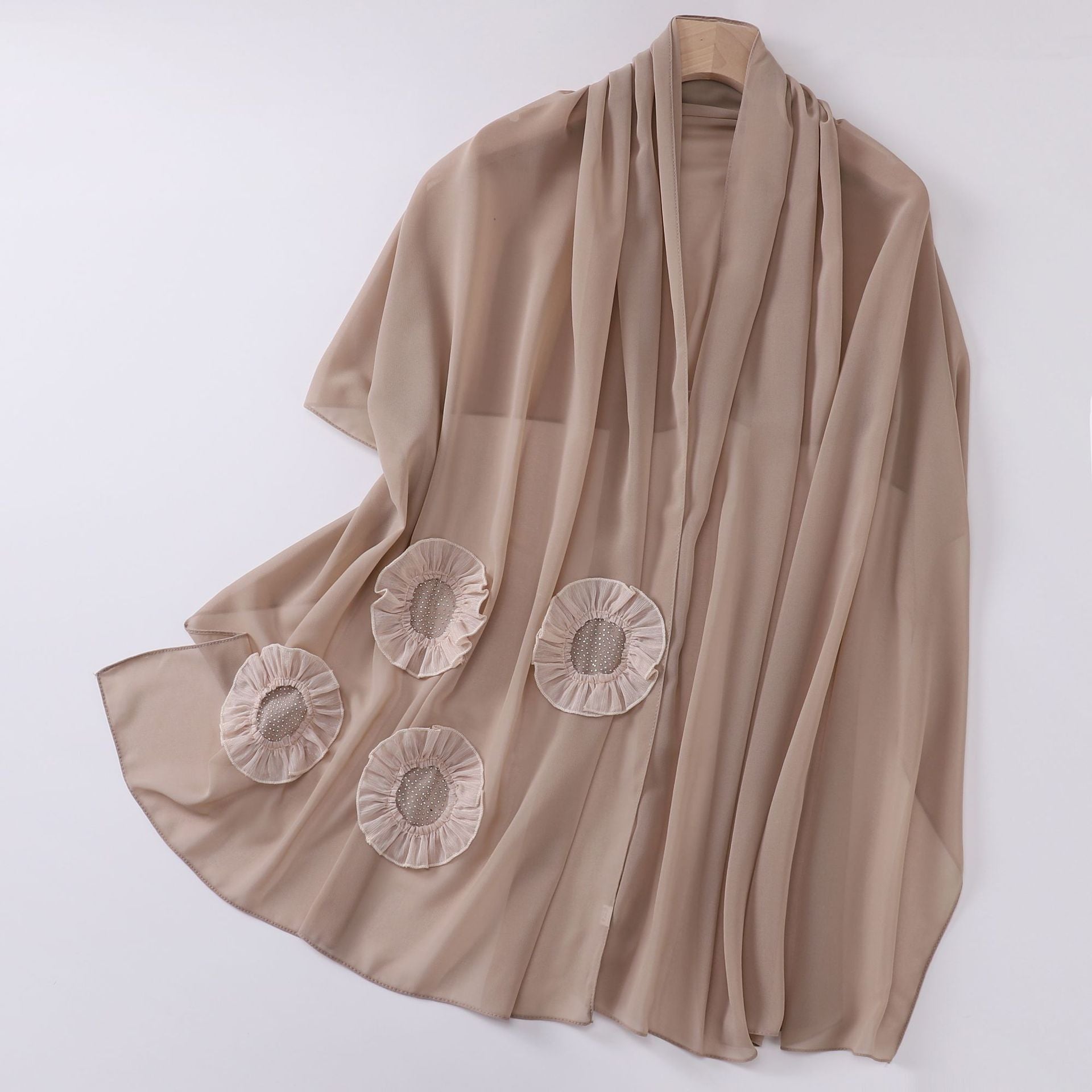 New pearl chiffon scarf circle hot diamond pleated lace long scarf Middle East Africa Malaysia headscarf
