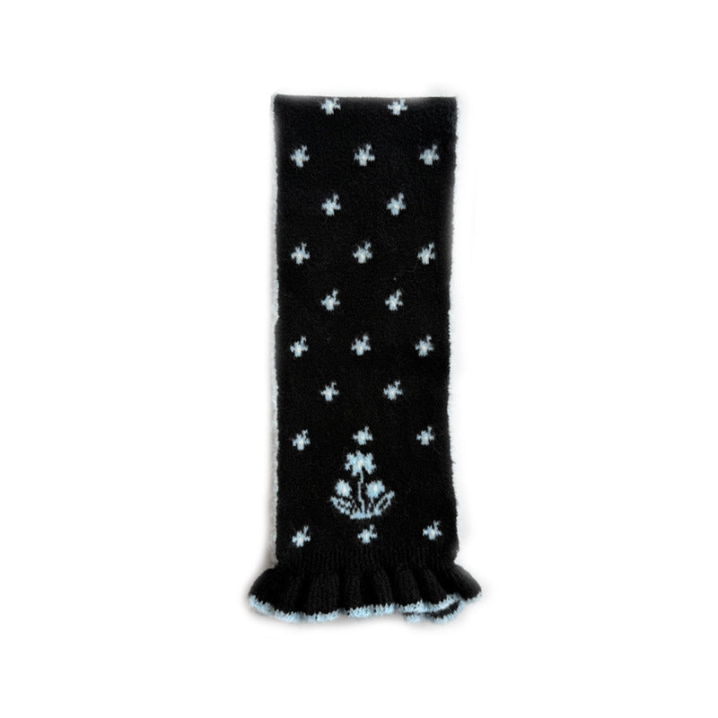 Korean designer wool-blend cartoon deer jacquard knitted scarf women's winter girly lace scarf