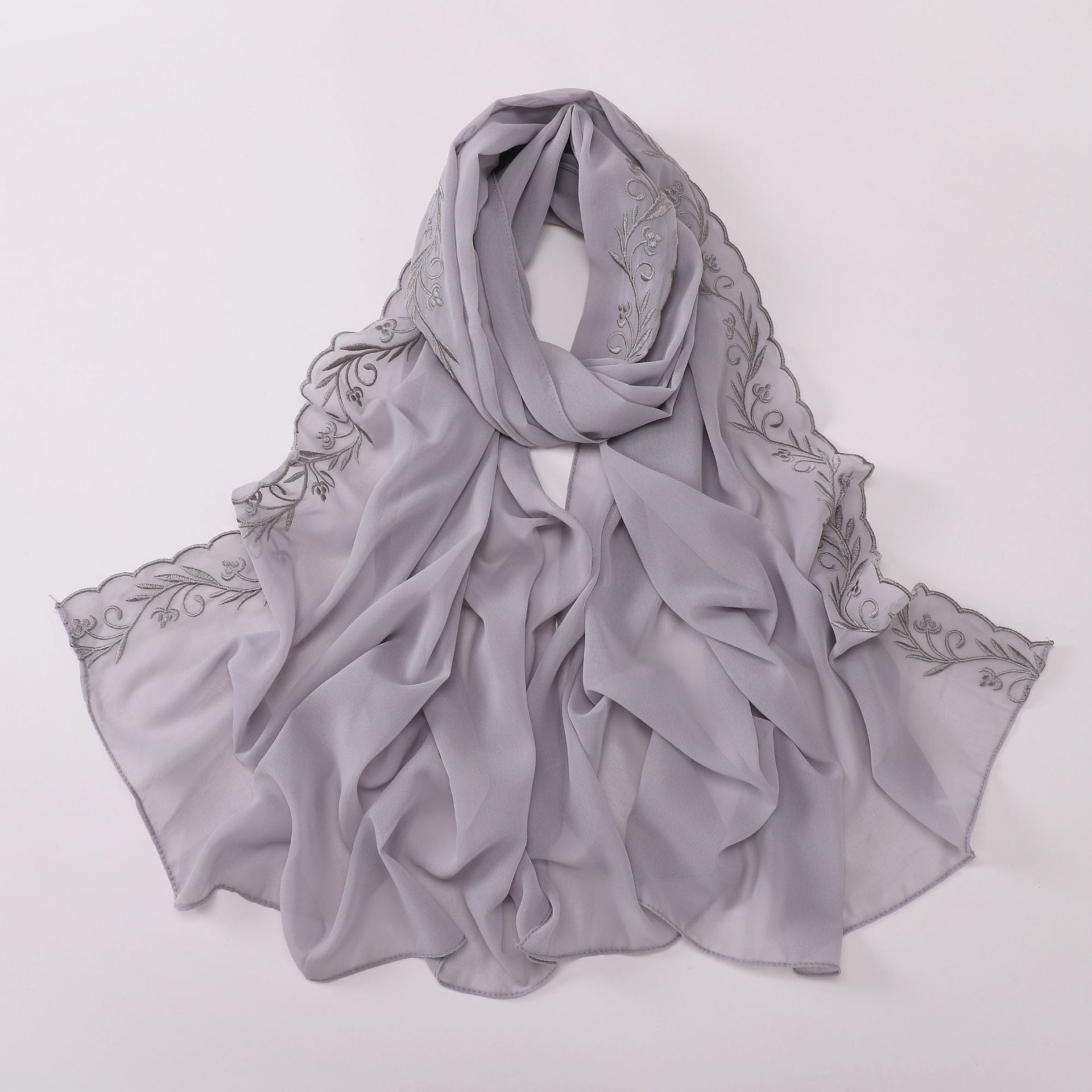 Outside the new pearl chiffon unilateral embroidered long towel Saudi Arabia Dubai Malaysia embroidered headscarf