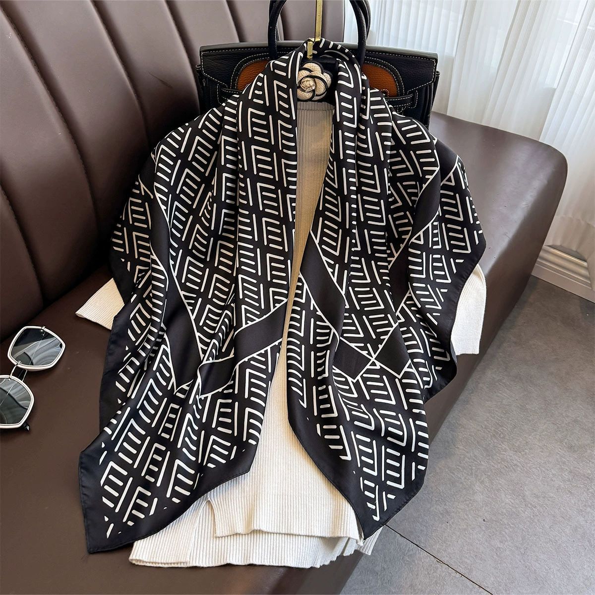 Summer Korean version of simple striped scarf twill square scarf 90cm fashionable versatile sunscreen shawl headscarf women