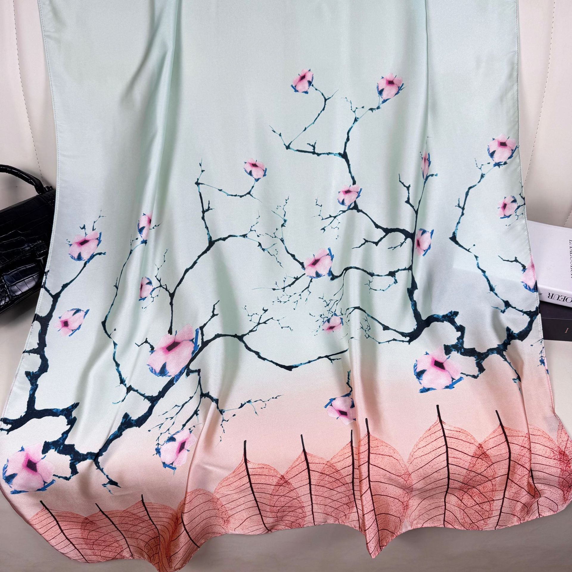 Korean version of simple and versatile plants, flowers, leaves, long silk scarves, elegant temperament, women's decoration, shawl scarf