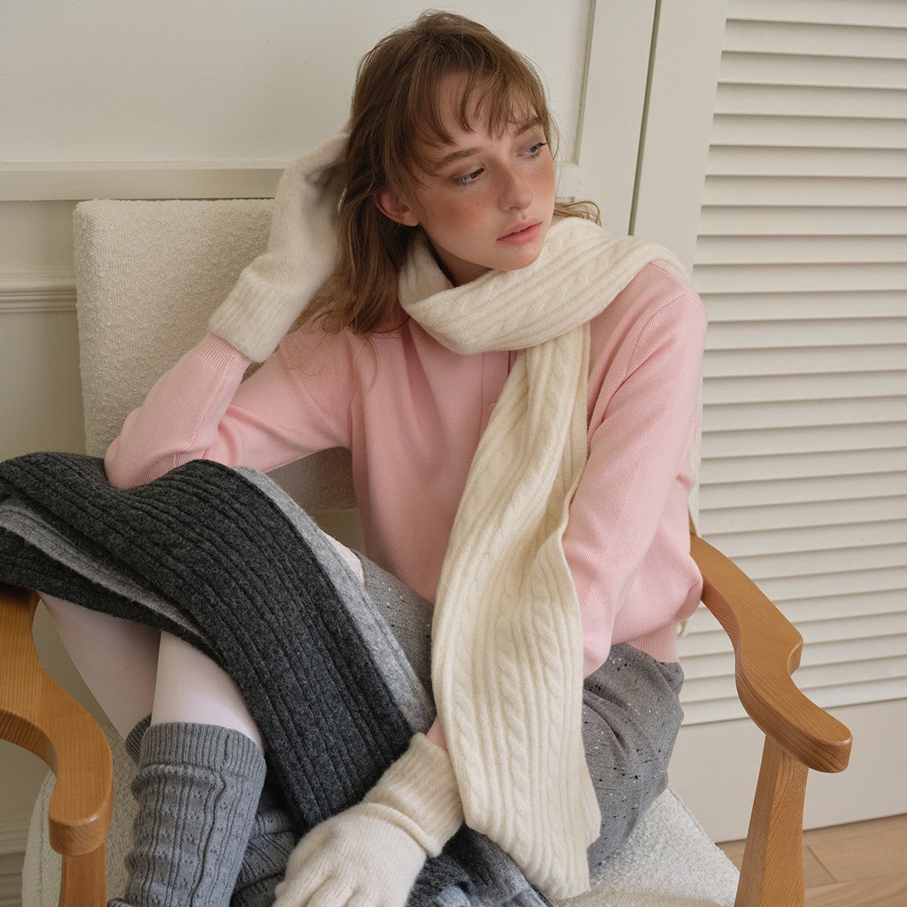 Korean atmosphere wool blended knitted twisted scarf women's autumn and winter girl jacquard wool scarf