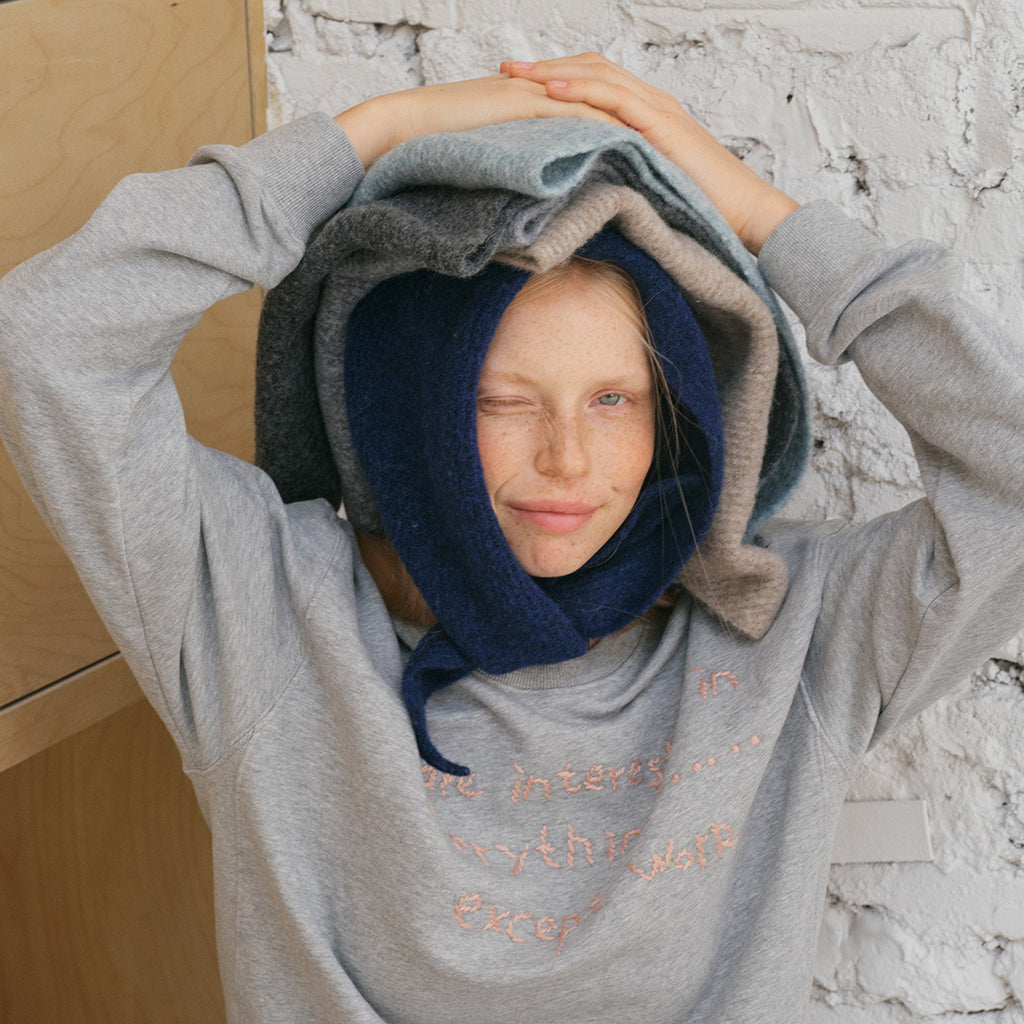 30 wool blended knitted triangular scarf women's autumn and winter neutral Korean neck protection wool small scarf