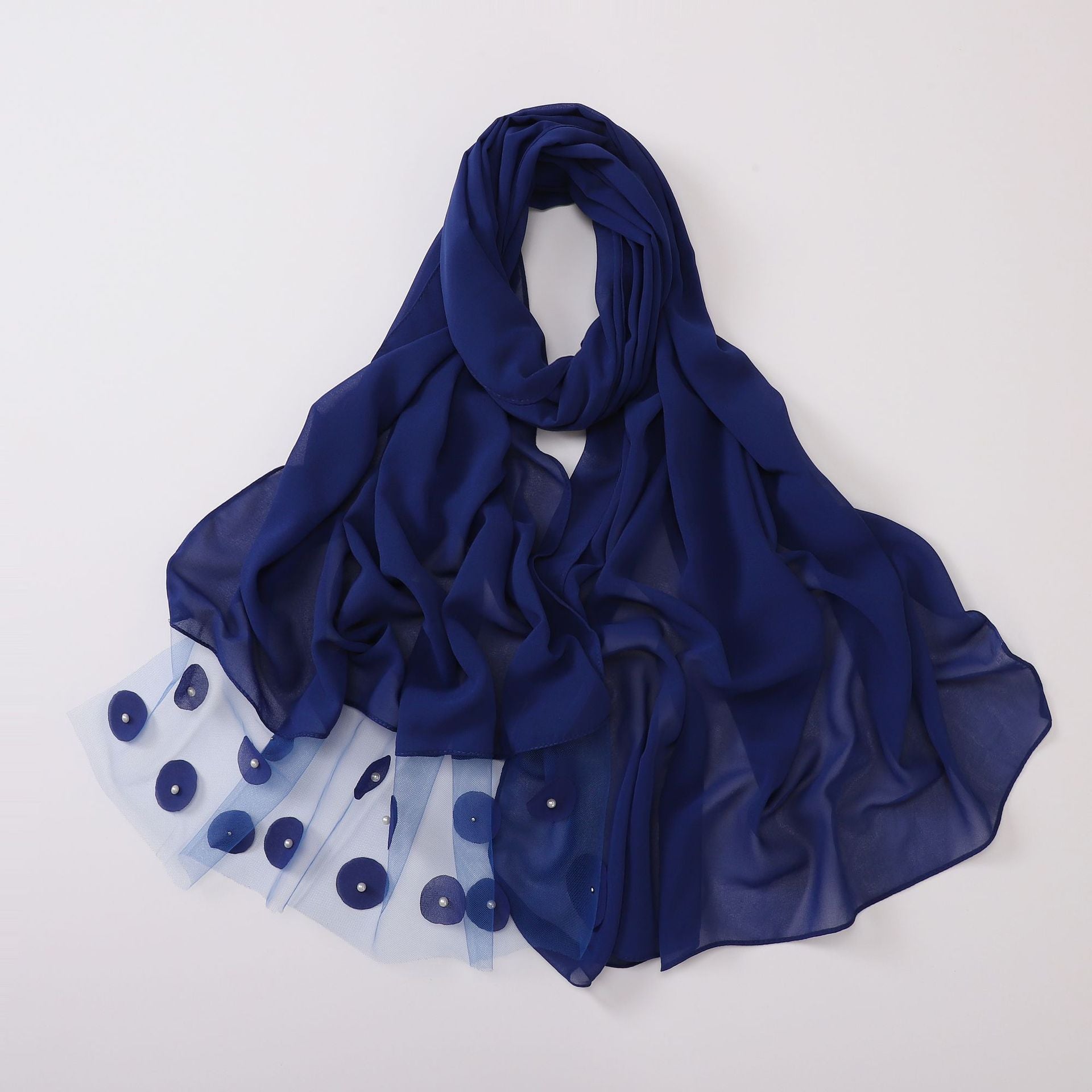 New pearl chiffon polka dot flower slice bead long scarf Middle East Africa Indonesia headscarf