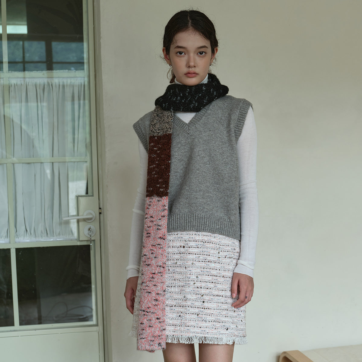 Japanese retro knitted wool thickened scarf women's autumn and winter soft color splicing atmosphere decorative scarf