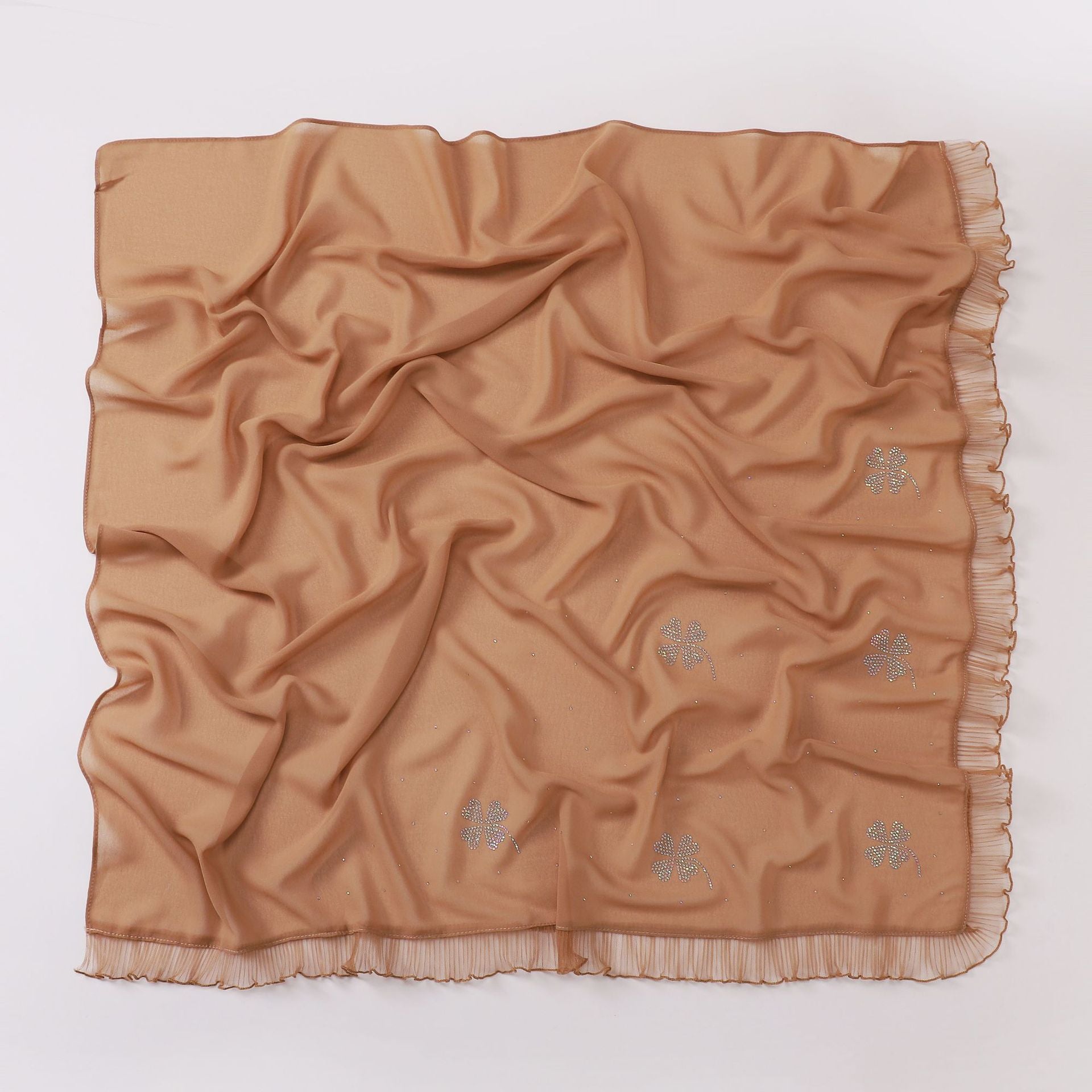 New four-leaf clover hot diamond organ edge pearl chiffon square scarf yarn scarf Middle East and Africa headscarf