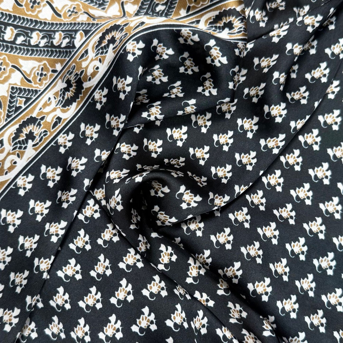 Spring Korean version of ethnic women's head silk scarf, simple and elegant versatile travel and vacation sunscreen shawl scarf