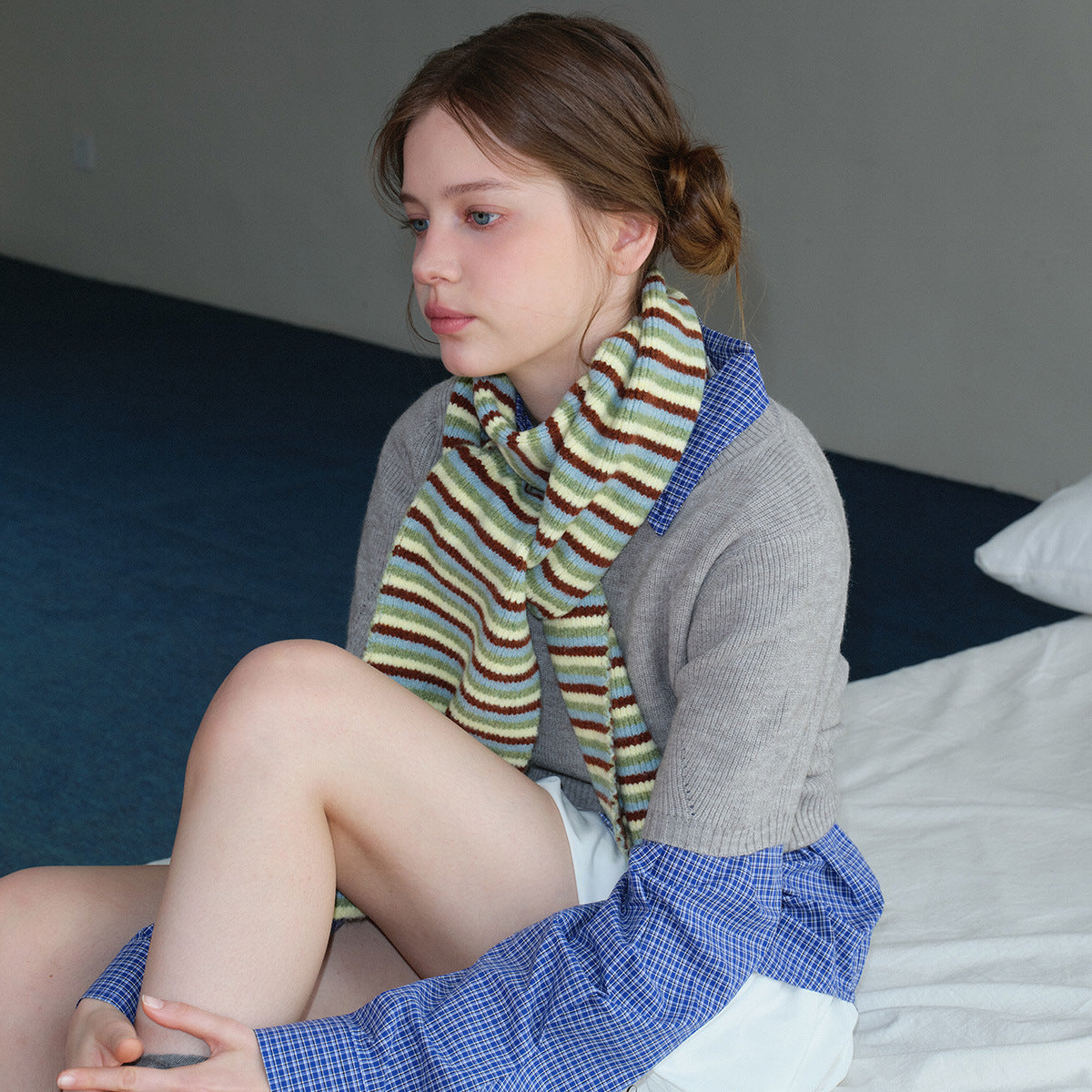 Wool blended contrasting striped knitted scarf women's autumn and winter Korean atmosphere soft wool scarf