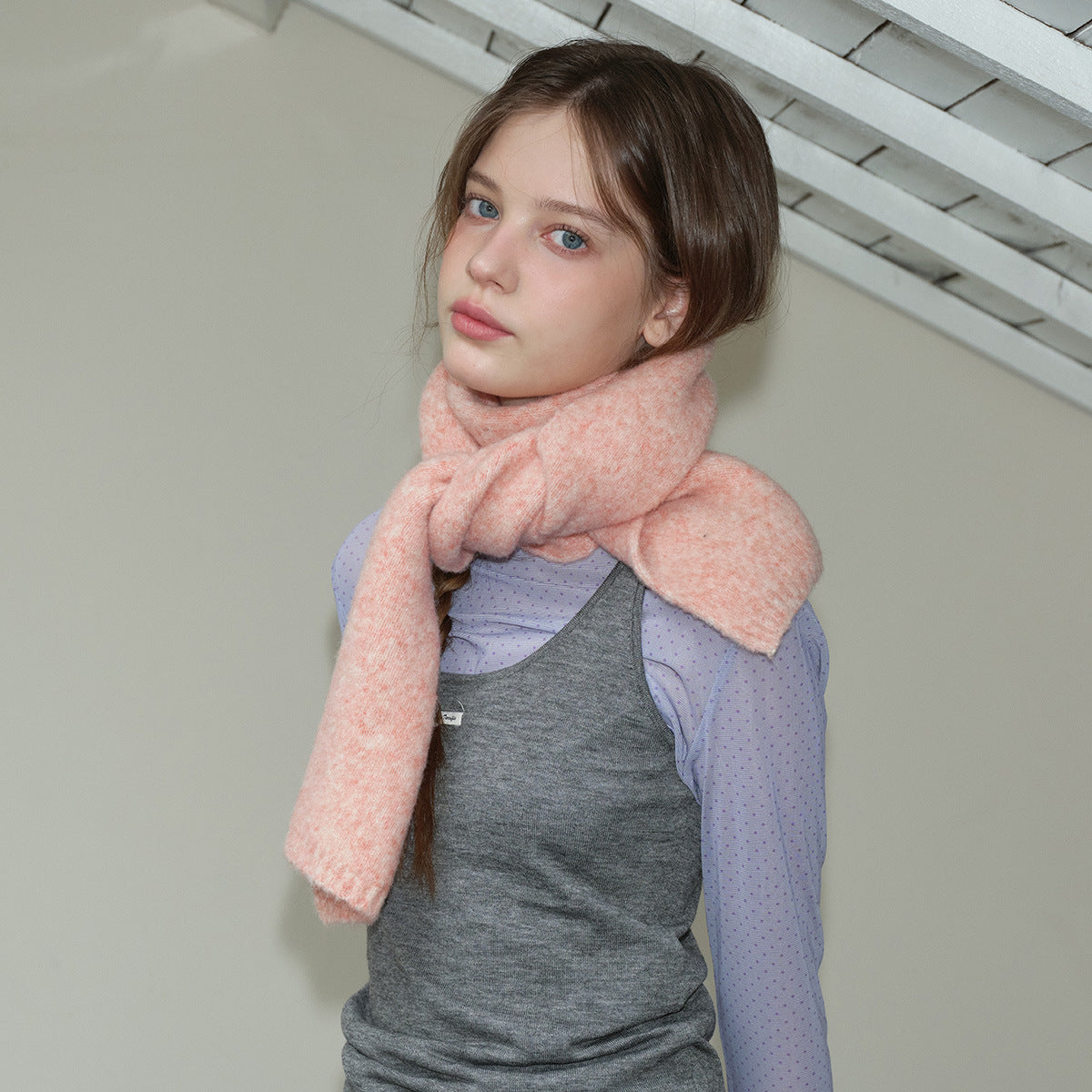 35% wool clip flower solid color knitted scarf women's winter Korean girl atmosphere soft wool scarf