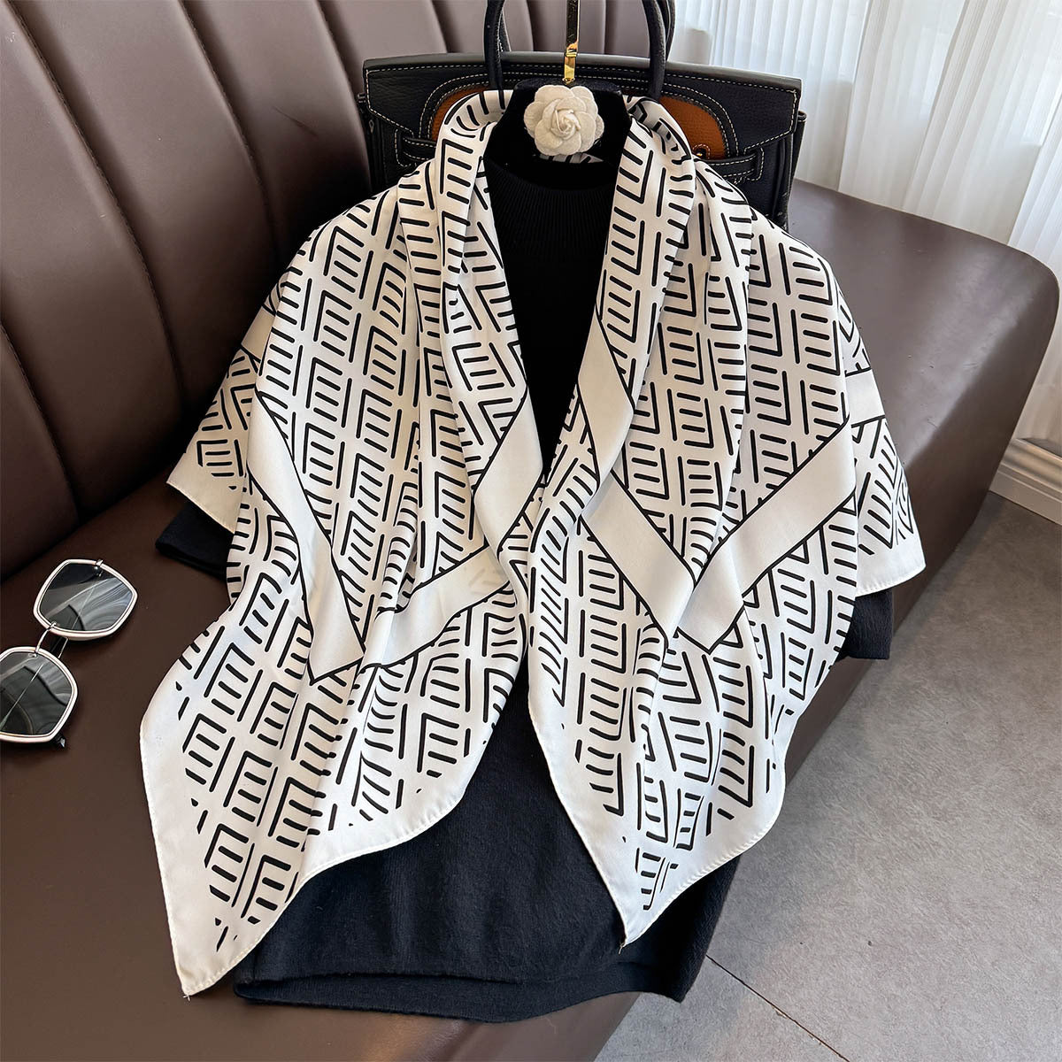 New spring and summer fashion silk scarf striped twill silk shawl women's versatile 90 square scarf sunshade scarf scarf