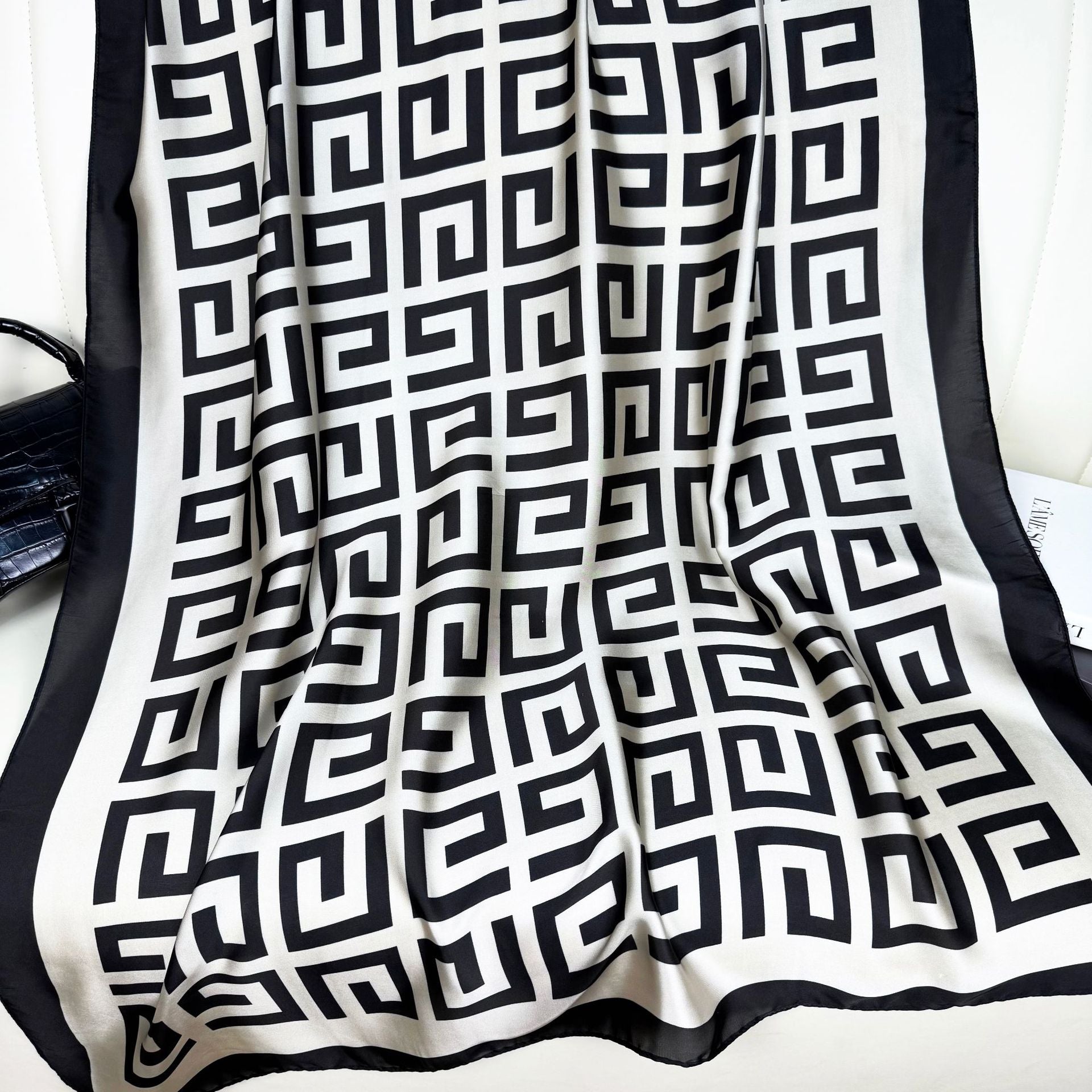 Simple and versatile geometric lines commuter printed long silk scarves, spring, summer and autumn thin travel vacation sunscreen shawls