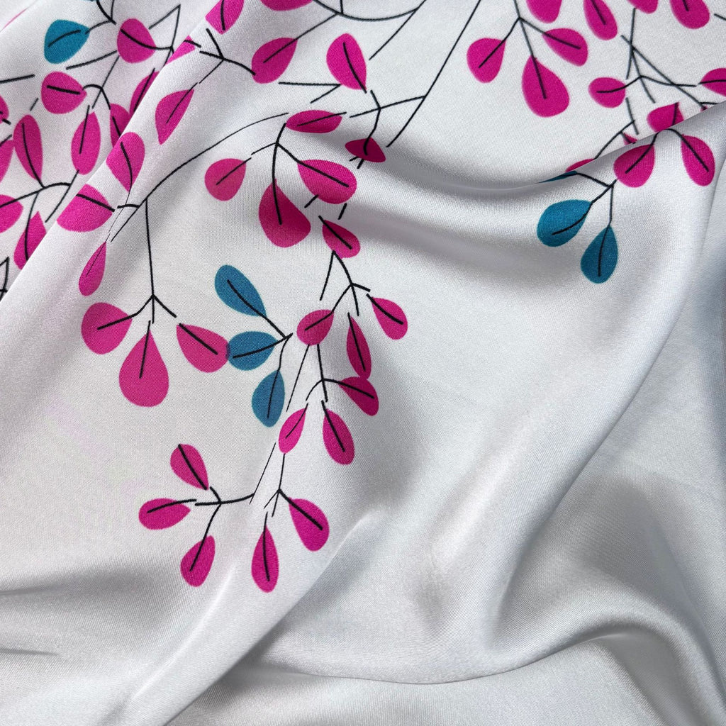 Korean version of simple and versatile geometric color matching plants and flowers long silk scarves, simple and elegant ethnic women with thin shawls