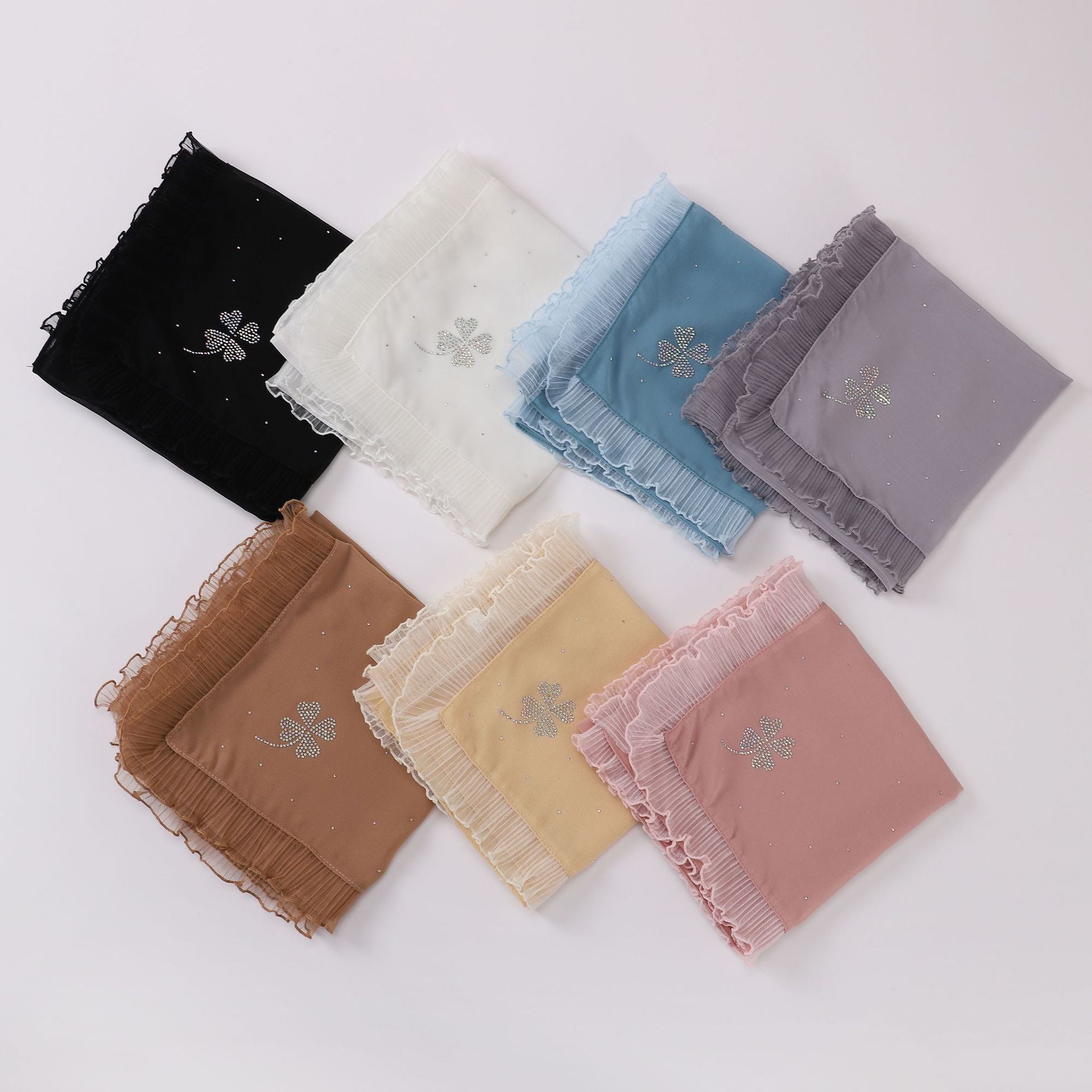 New four-leaf clover hot diamond organ edge pearl chiffon square scarf yarn scarf Middle East and Africa headscarf